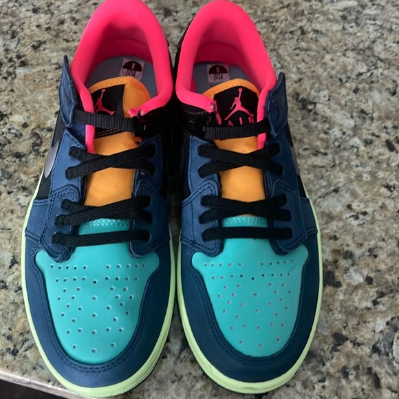 Air Jordan fly ease worn once indoors new condition no box - Picture 2 of 5